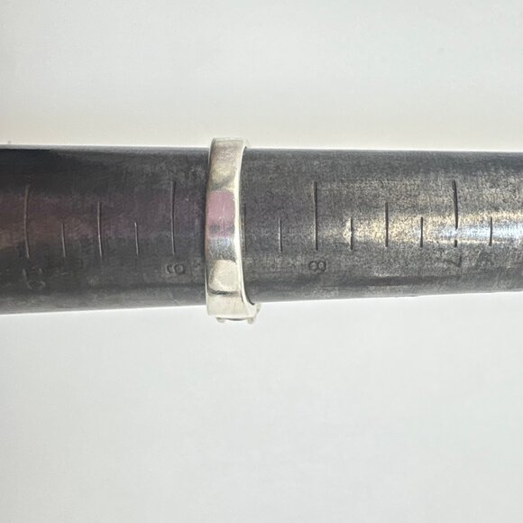 VTG Sterling Silver 925 Amethyst Three-Stone Prong Set Ring Size 8.5 Fit - Picture 10 of 10